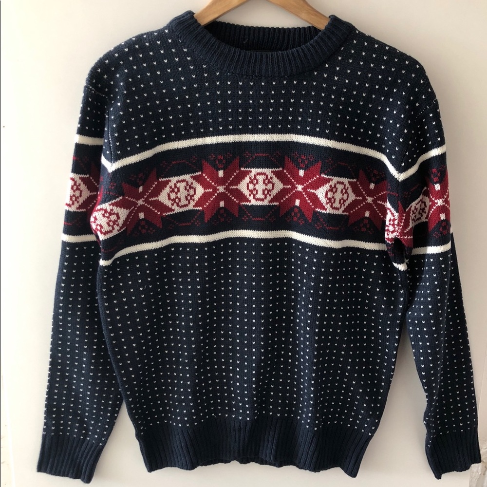 Oversized Snowflake Sweater [Pop Boutique] - Picture 2 of 5